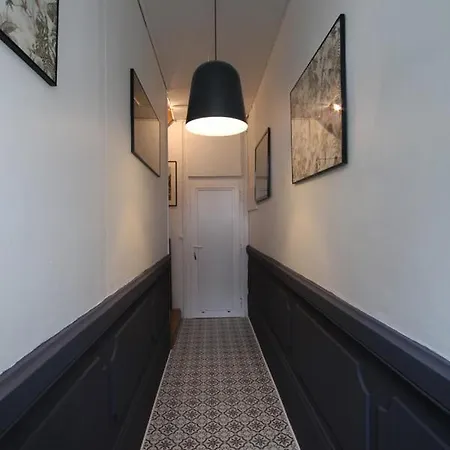 Le Cru Colbert Beaune (Cote d'Or)