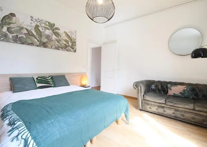 Le Cru Colbert شقة