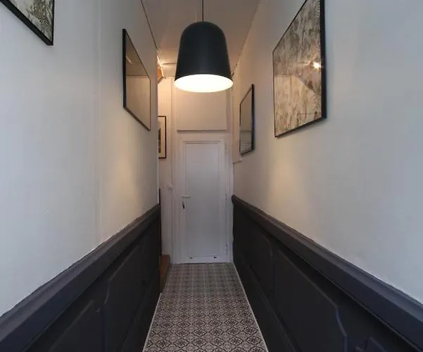 Le Cru Colbert Beaune (Cote d'Or)