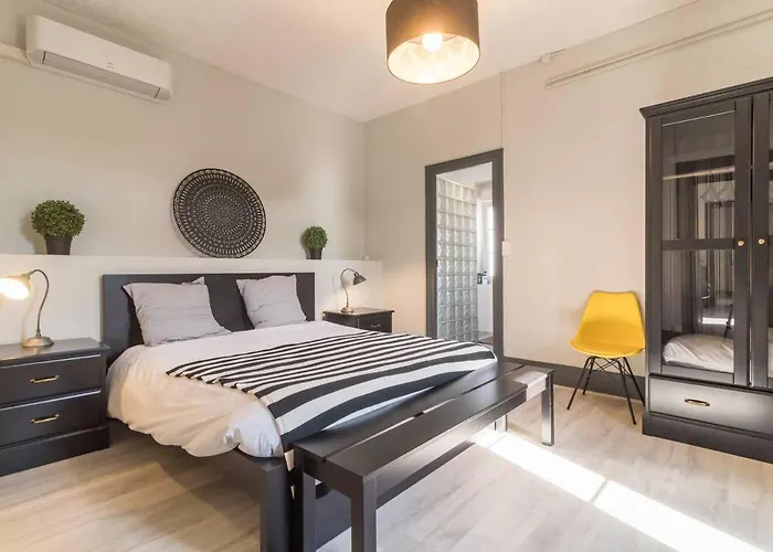 Le Cru Colbert بون