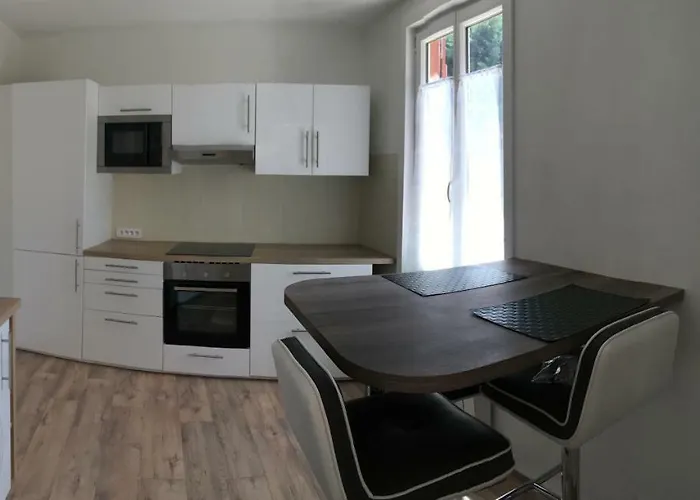 Le Cru Colbert بون